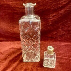 Vintage 1962 Decanter W Stopper, Segrams 7 Crown, Thatcher Glass Diamond Pattern